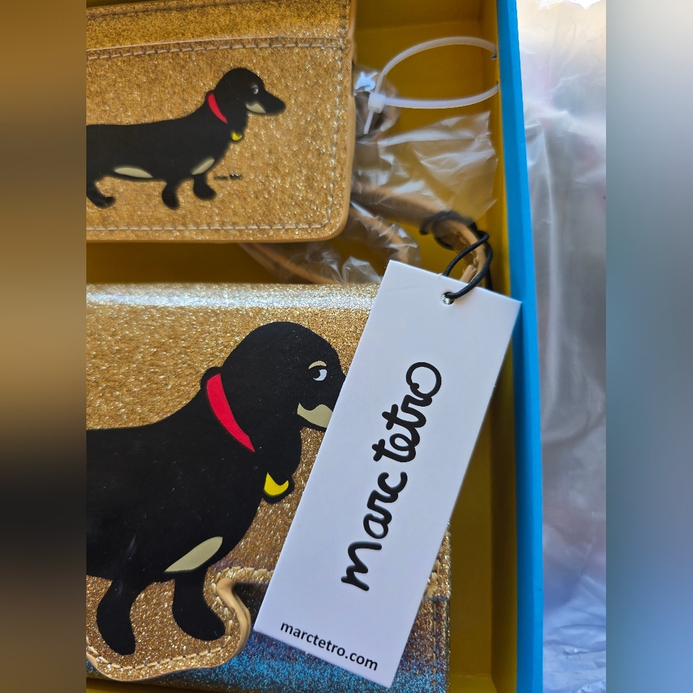 Marc Tetro Dachshund Doxie Gold Glitter Wallet Set - Picture 7 of 7